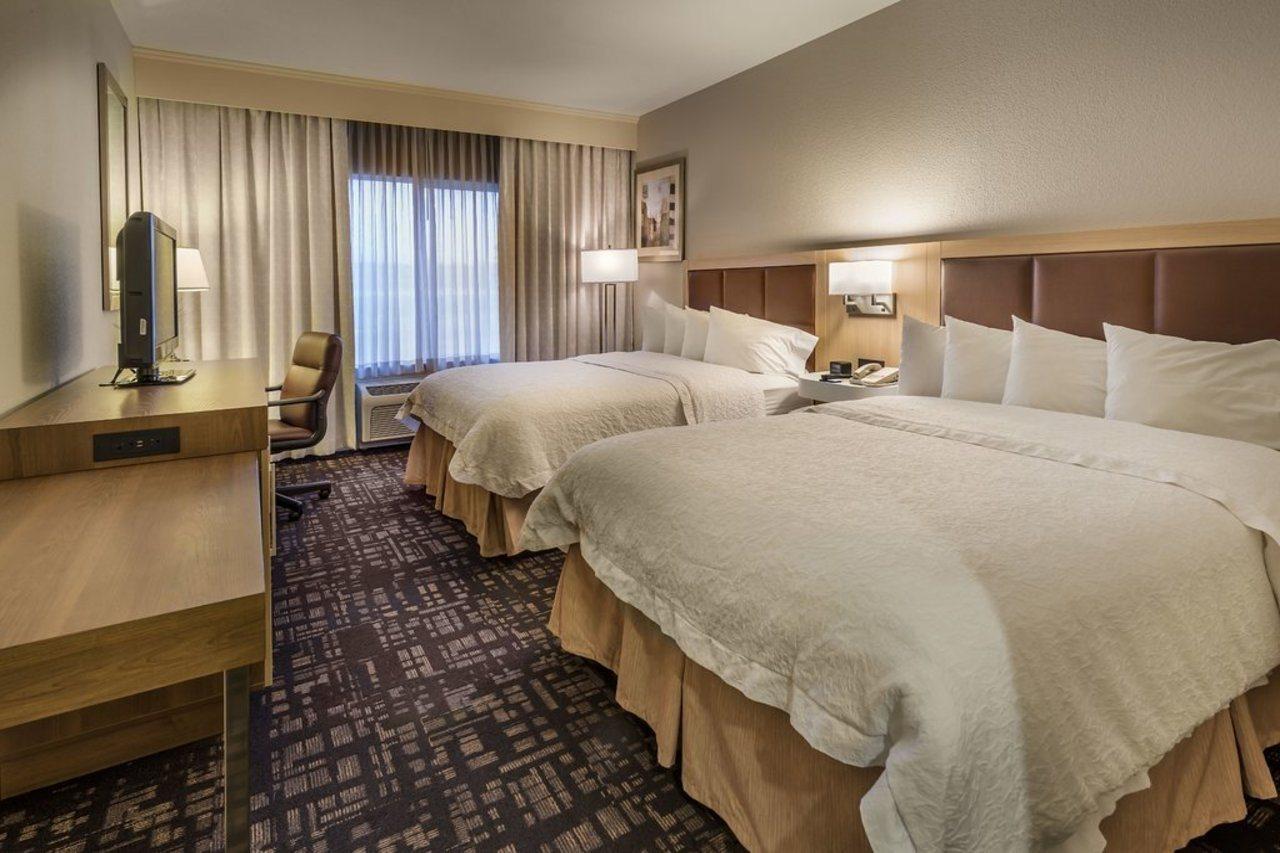 Hampton & Hotel Reno