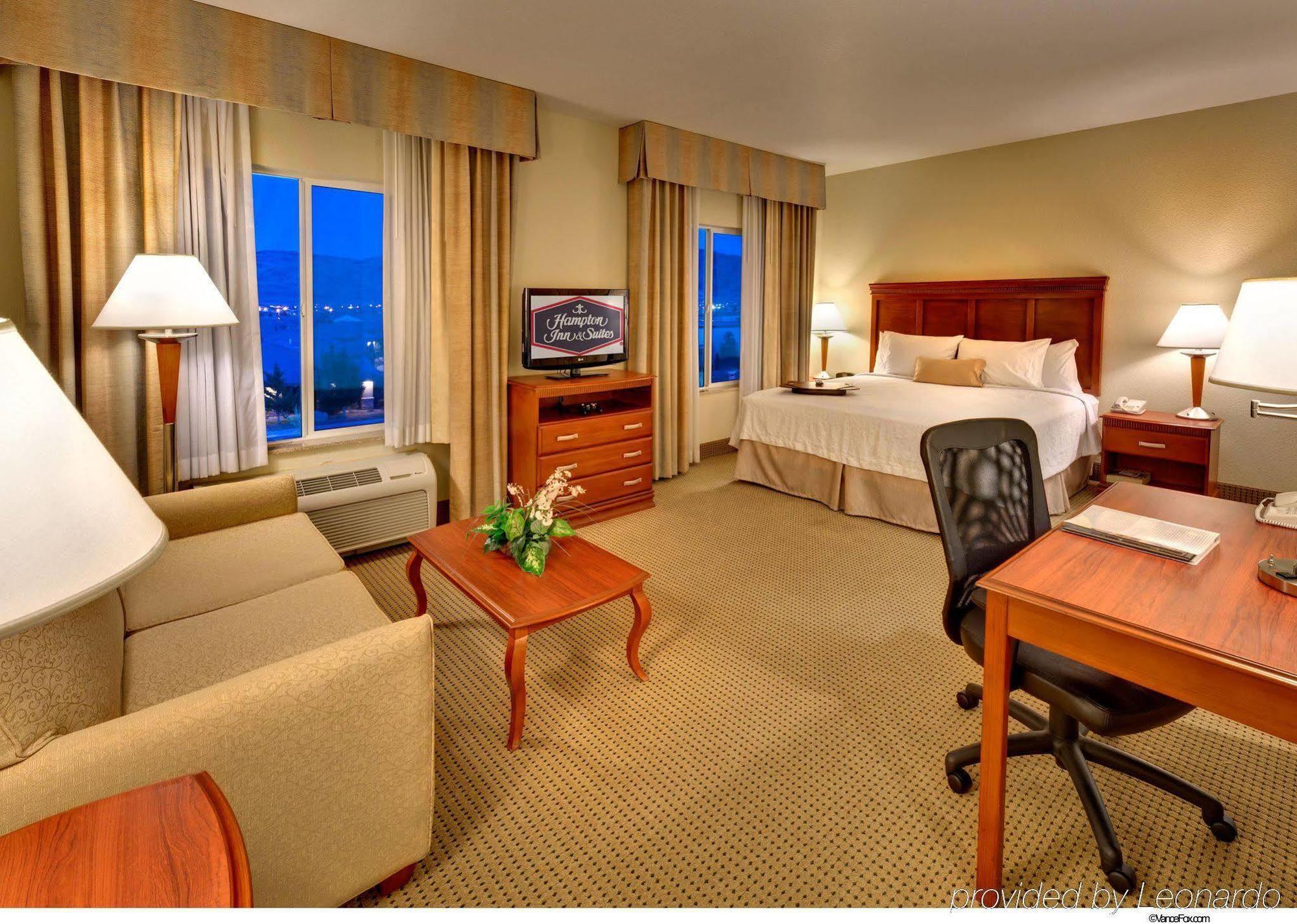Hampton & 3* Reno